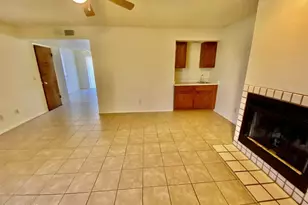 13643 N Hamilton Dr, Fountain Hills, AZ 85268 - Photo 2