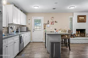 3934 West Myrtle Ave, Phoenix, AZ 85051 - Photo 14