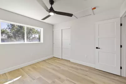 8632 E Highland Avenue, Scottsdale, AZ 85251 - Photo 34