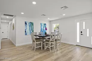 8632 E Highland Ave, Scottsdale, AZ 85251 - Photo 14