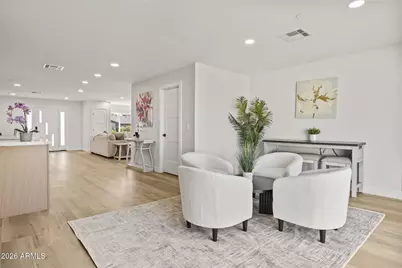 8632 E Highland Avenue, Scottsdale, AZ 85251 - Photo 22