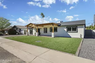 8632 E Highland Ave, Scottsdale, AZ 85251 - Photo 4