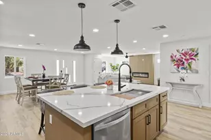 8632 E Highland Ave, Scottsdale, AZ 85251 - Photo 6