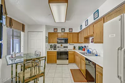 9460 E Mission Lane #Unit 214, Scottsdale, AZ 85258 - Photo 12