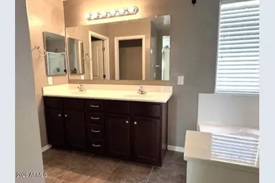 3827 E Trigger Way, Gilbert, AZ 85297 - Photo 24