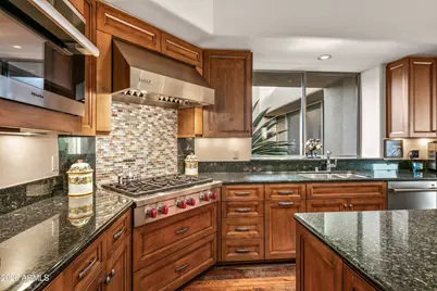 11131 E Graythorn Drive, Scottsdale, AZ 85262 - Photo 14