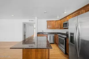 8027 E Coronado Rd, Scottsdale, AZ 85257 - Photo 10