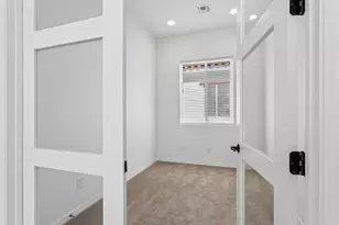 26419 N 23rd Ave, Phoenix, AZ 85085 - Photo 30