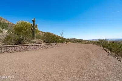 619 E Briles Road, Phoenix, AZ 85085 - Photo 98