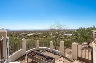 619 E Briles Rd, Phoenix, AZ 85085 - Photo 90