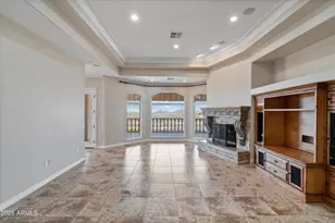 619 E Briles Rd, Phoenix, AZ 85085 - Photo 16