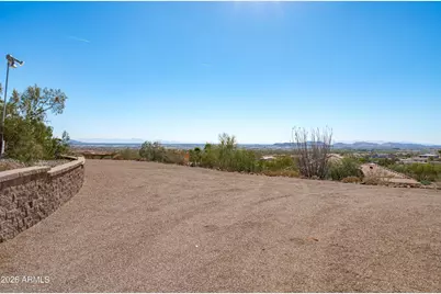 619 E Briles Road, Phoenix, AZ 85085 - Photo 104