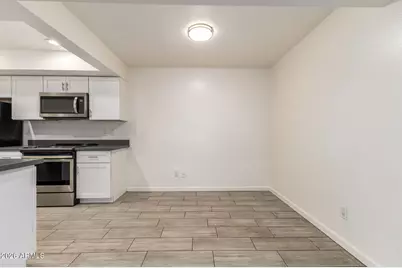 5966 W Augusta Avenue, Glendale, AZ 85301 - Photo 8