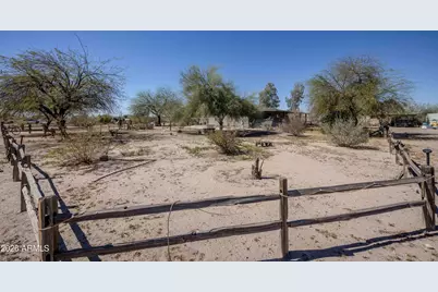 1914 S 351st Drive, Tonopah, AZ 85354 - Photo 32