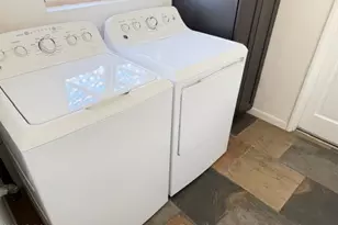 4237 N 34th Pl, Phoenix, AZ 85018 - Photo 4