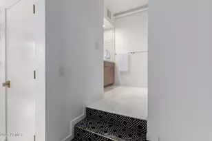 7301 E 3rd Ave, Scottsdale, AZ 85251 - Photo 16