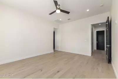 313 E Mano Drive, New River, AZ 85087 - Photo 14