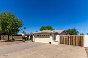 5132 W Echo Ln, Glendale, AZ 85302 - Photo 2