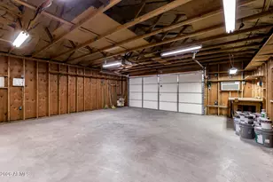 5132 W Echo Ln, Glendale, AZ 85302 - Photo 32