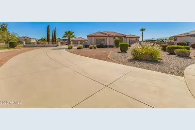 16037 W Wade Lane, Goodyear, AZ 85338 - Photo 4