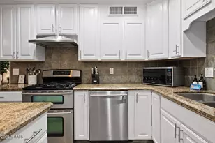 8336 E Sells Dr, Scottsdale, AZ 85251 - Photo 6