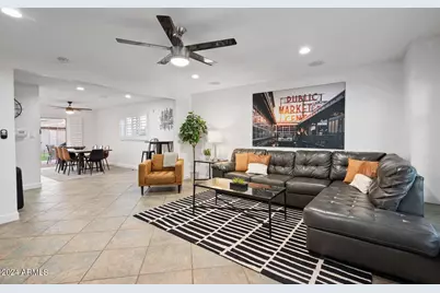 8336 E Sells Drive, Scottsdale, AZ 85251 - Photo 10