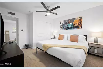 8336 E Sells Drive, Scottsdale, AZ 85251 - Photo 18