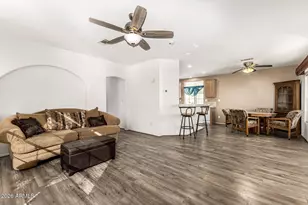 201 S Greenfield Rd, Mesa, AZ 85206 - Photo 8