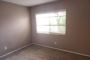 4330 W Royal Palm Rd, Glendale, AZ 85302 - Photo 10