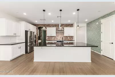 13695 N 145th Drive, Surprise, AZ 85379 - Photo 10