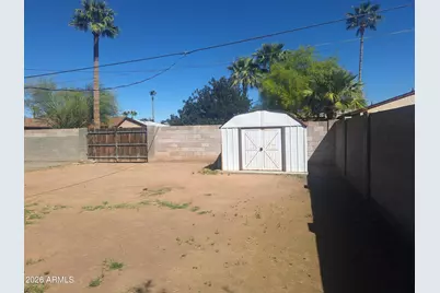 8123 N 41st Drive, Phoenix, AZ 85051 - Photo 42