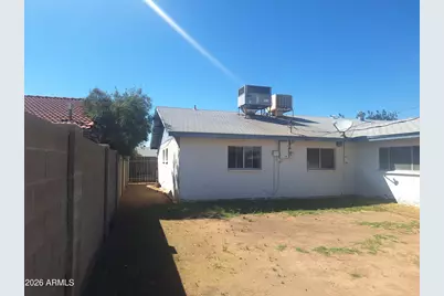 8123 N 41st Drive, Phoenix, AZ 85051 - Photo 40