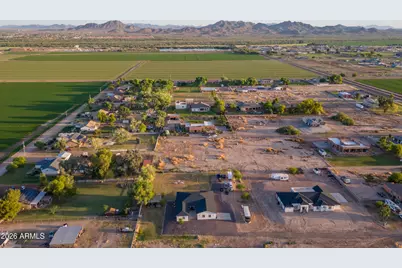 22531 W Harwell Road, Buckeye, AZ 85326 - Photo 6