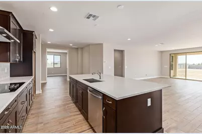 24335 W Duane Lane, Wittmann, AZ 85361 - Photo 10