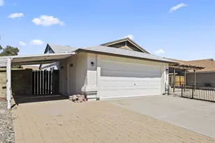 3330 W Rose Garden Ln, Phoenix, AZ 85027 - Photo 2