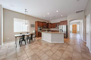 10465 E Knowles Ave, Mesa, AZ 85209 - Photo 4