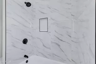 4311 N 11th Pl, Phoenix, AZ 85014 - Photo 18