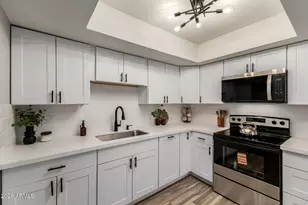 214 E Ruth Ave, Phoenix, AZ 85020 - Photo 10