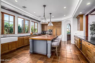 10832 E Winter Sun Dr, Scottsdale, AZ 85262 - Photo 16