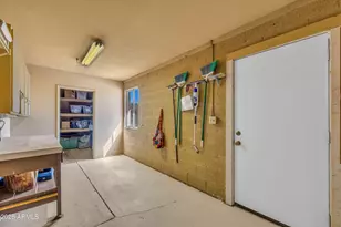 8611 E Jenan Dr, Scottsdale, AZ 85260 - Photo 50