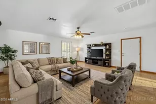 8611 E Jenan Dr, Scottsdale, AZ 85260 - Photo 46