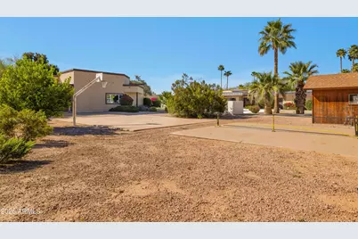 8611 E Jenan Drive, Scottsdale, AZ 85260 - Photo 74