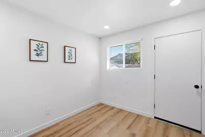 10429 N 11th Avenue, Phoenix, AZ 85021 - Photo 38