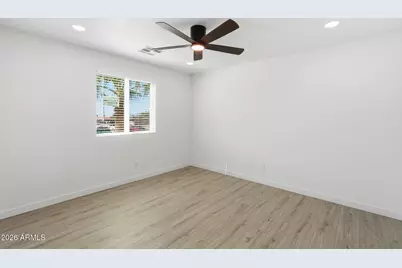 10429 N 11th Avenue, Phoenix, AZ 85021 - Photo 22