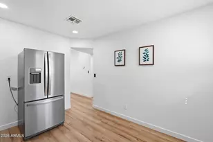 10429 N 11th Ave, Phoenix, AZ 85021 - Photo 32