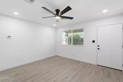 10429 N 11th Avenue, Phoenix, AZ 85021 - Photo 14