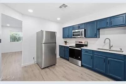 10429 N 11th Avenue, Phoenix, AZ 85021 - Photo 16