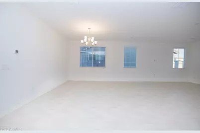 8437 W Medlock Drive, Glendale, AZ 85305 - Photo 6