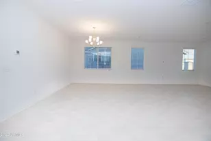 8437 W Medlock Dr, Glendale, AZ 85305 - Photo 6