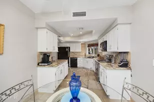 6349 E Redmont Dr, Mesa, AZ 85215 - Photo 22